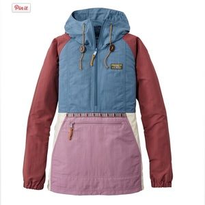 L.L.Bean Women's Mountain Classic Anorak Medium Petite Bayside Blue/Iris Mauve